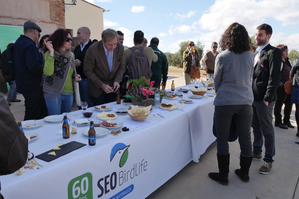 Degustación de platos elaborados con productos cultivados en espacios de la Red Natura 2000 en España ©A. Carretero-SEO/BirdLife